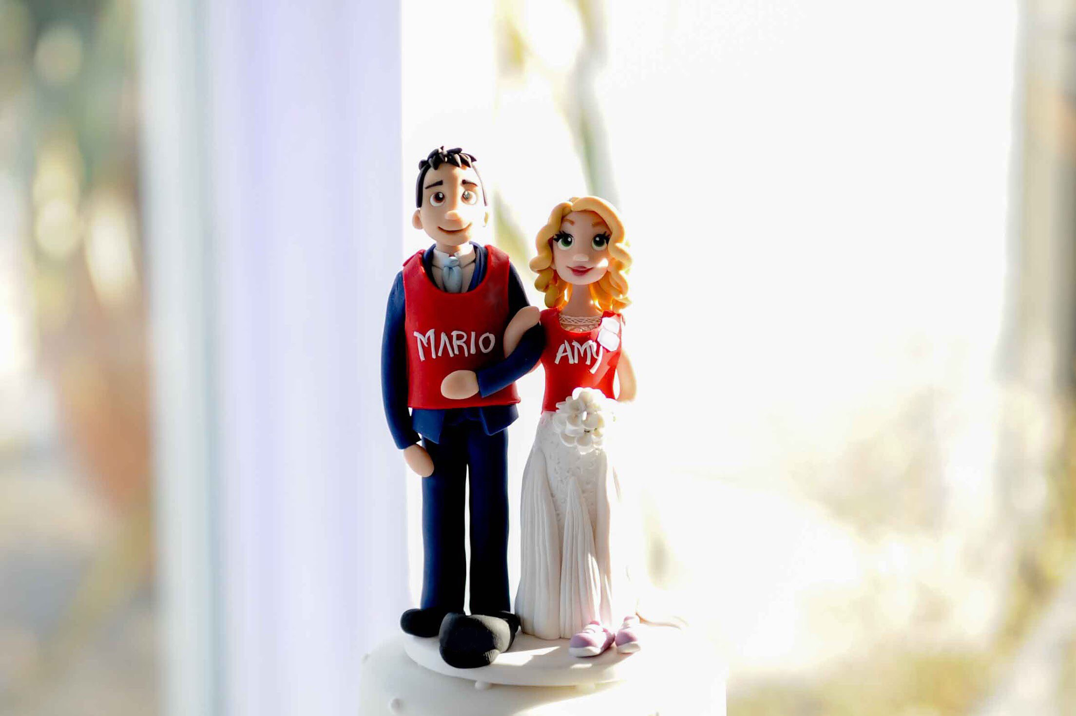 cake topper